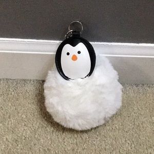 White poof ball penguin keychain
